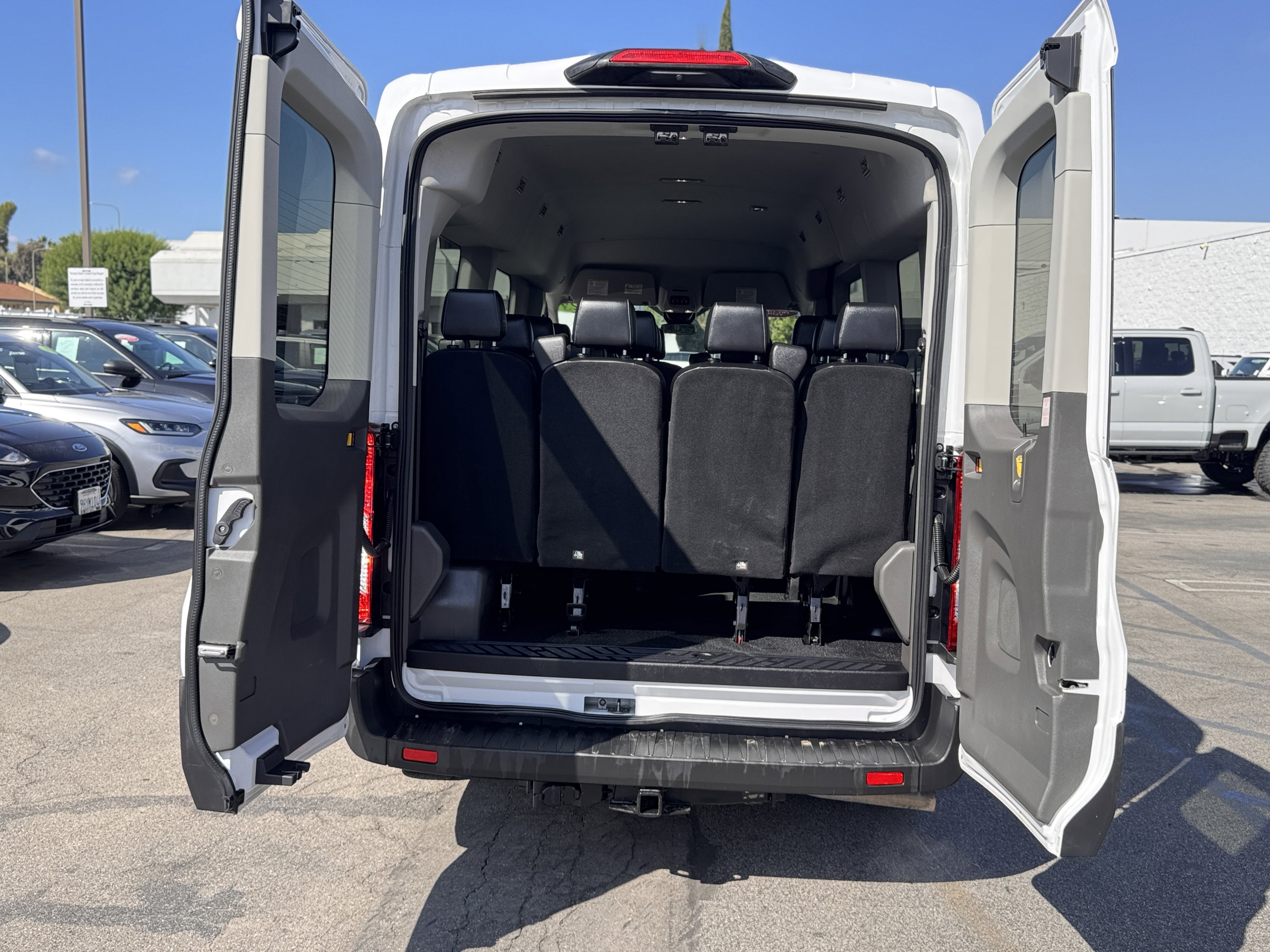 2023 Ford Transit Passenger Wagon XL