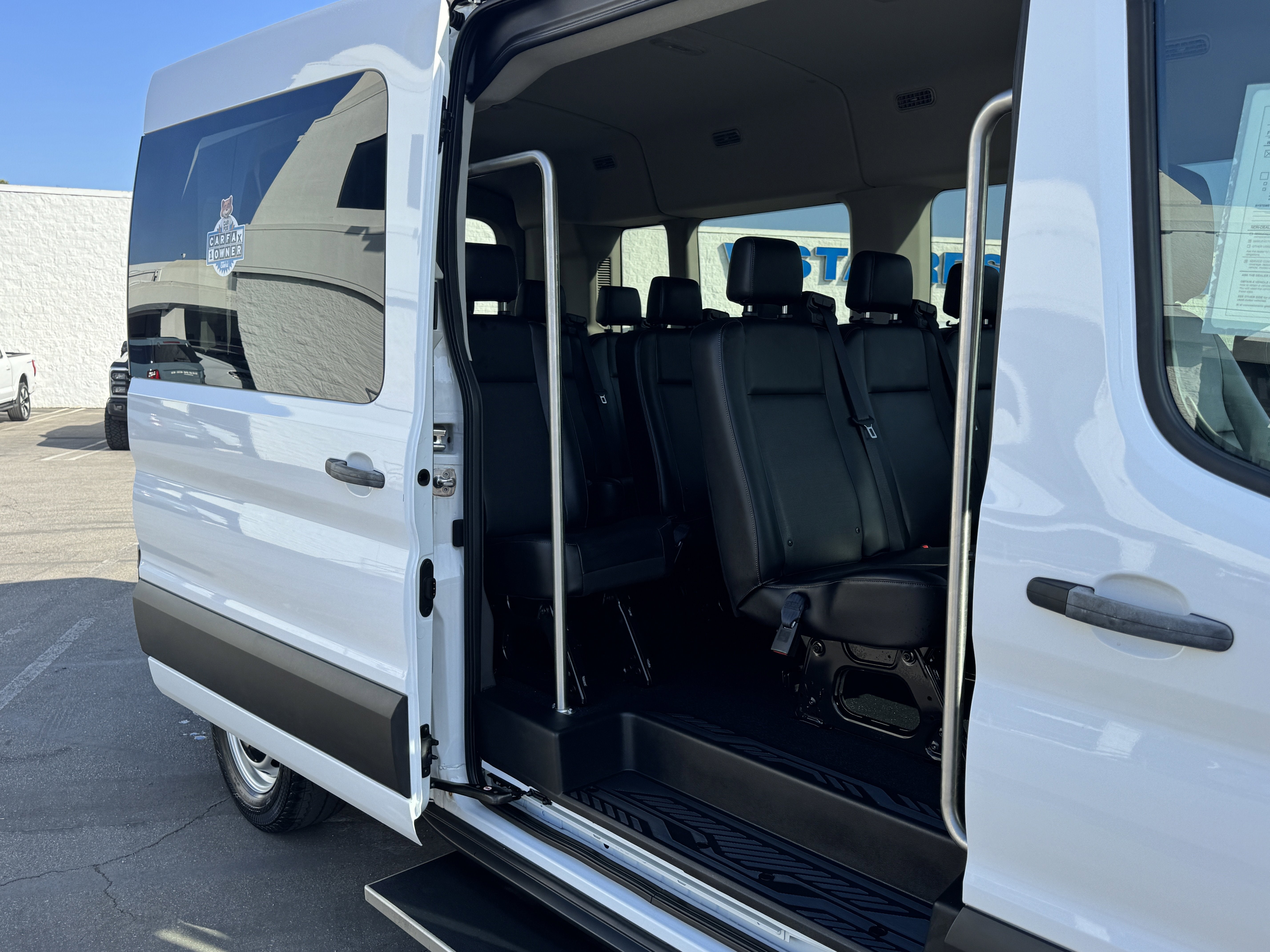 2023 Ford Transit Passenger Wagon XL