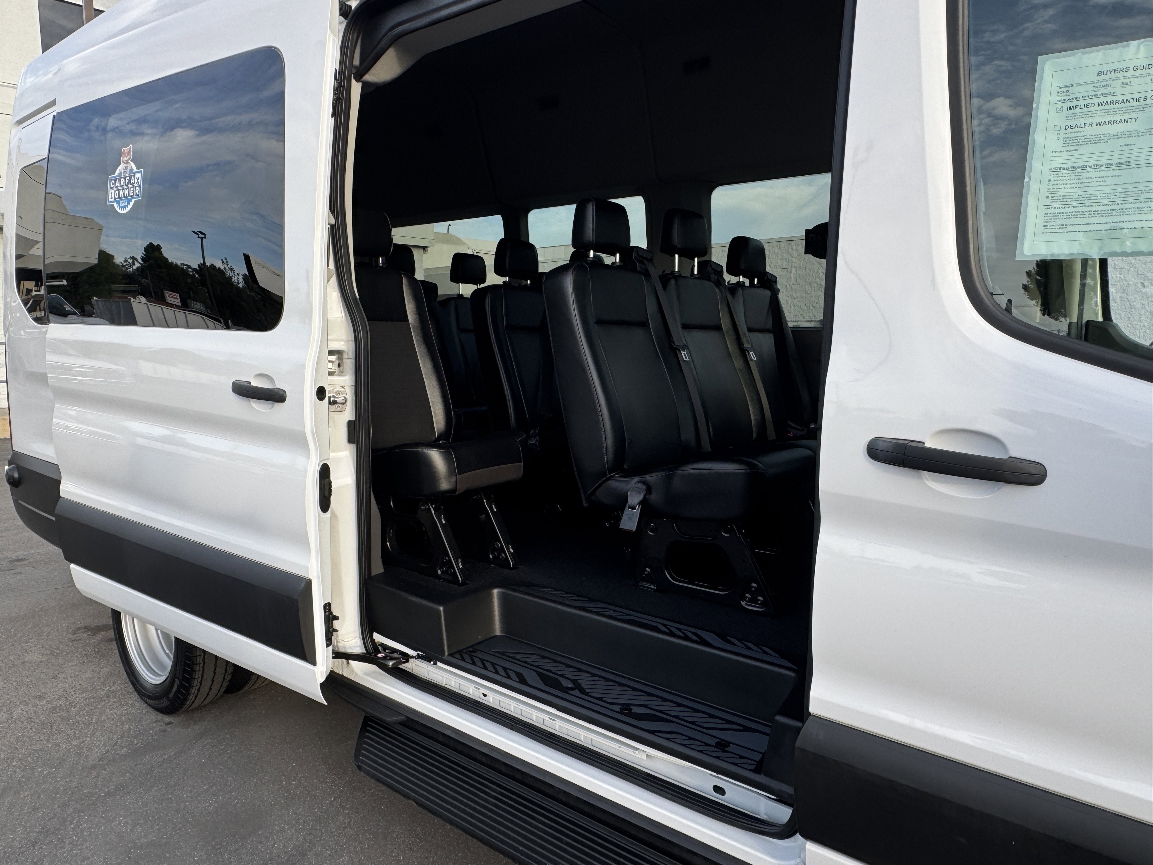 2023 Ford Transit Passenger Wagon XL