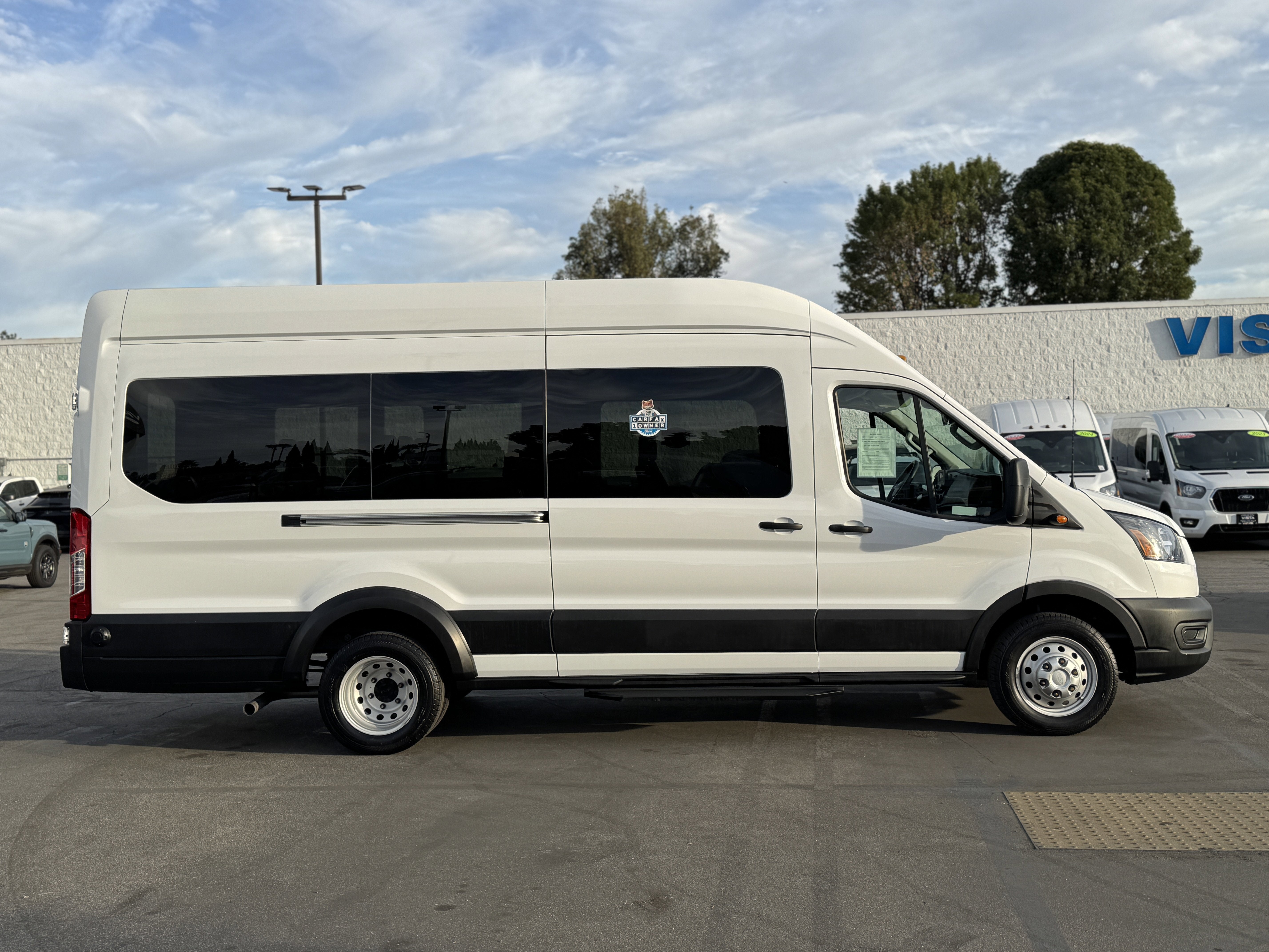 2023 Ford Transit Passenger Wagon XL