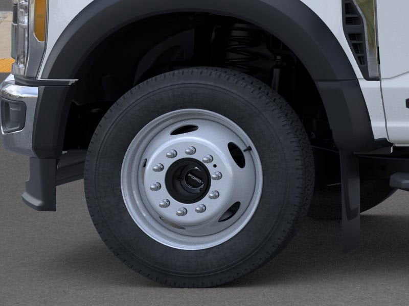 2026 Ford Super Duty F-450 DRW XL 4WD Crew Cab 203 WB 84 CA