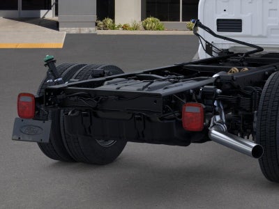 2026 Ford Super Duty F-450 DRW XL 4WD Crew Cab 203 WB 84 CA