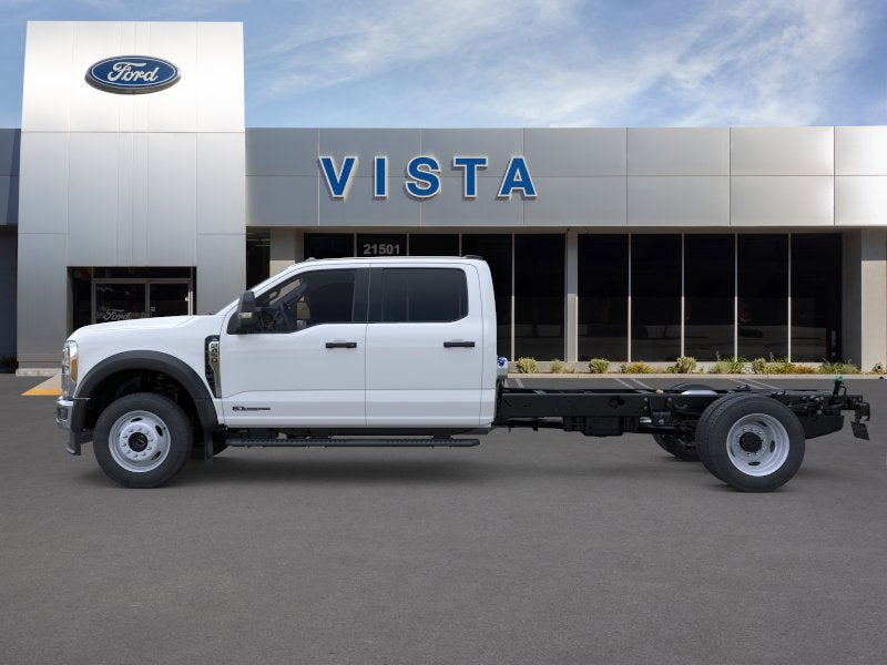 2026 Ford Super Duty F-450 DRW XL 4WD Crew Cab 203 WB 84 CA