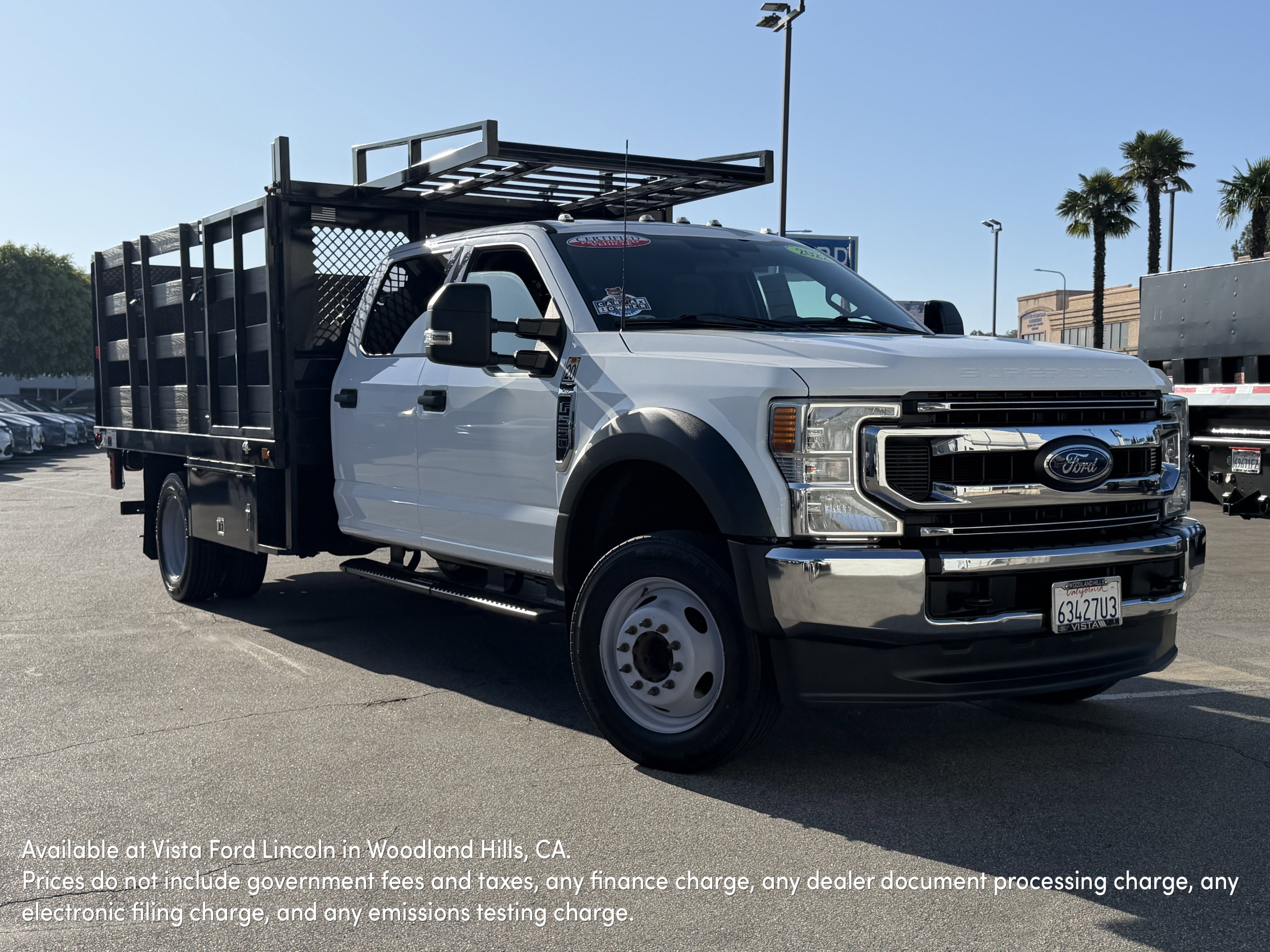 2022 Ford Super Duty F-550 DRW XLT 2WD Crew Cab 203 WB 84 CA