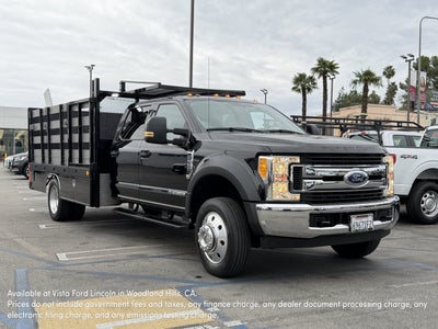 2017 Ford Super Duty F-550 DRW XLT 2WD Crew Cab 203 WB 84 CA