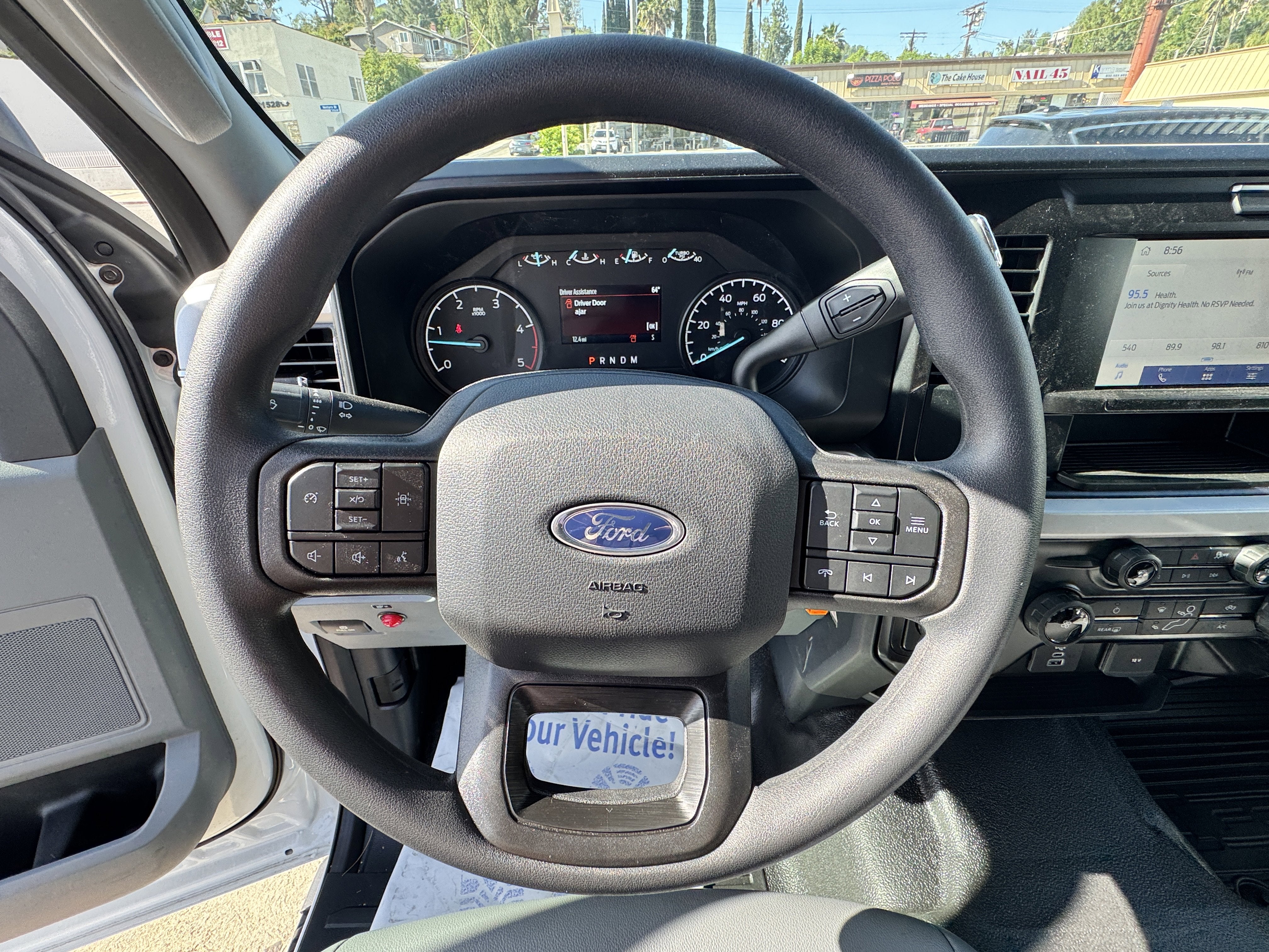 2025 Ford Super Duty F-550 DRW XL 4WD Crew Cab 179 WB 60 CA