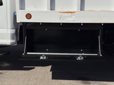 2022 Ford F-550 Super Duty Chassis XL Crew Cab DRW