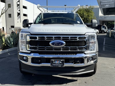 2025 Ford Super Duty F-550 DRW XL 4WD Crew Cab 179 WB 60 CA