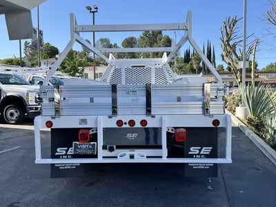 2025 Ford Super Duty F-550 DRW XL 4WD Crew Cab 179 WB 60 CA