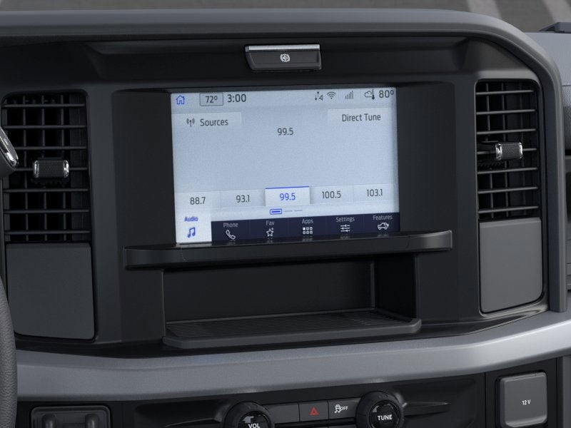 2026 Ford Super Duty F-550 DRW XL 4WD Crew Cab 203 WB 84 CA