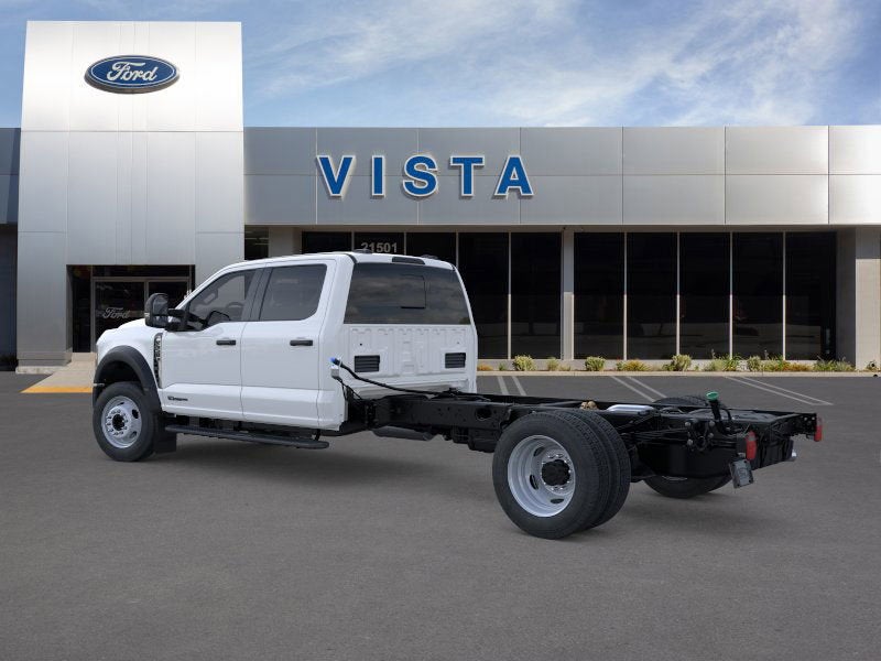 2026 Ford Super Duty F-550 DRW XL 4WD Crew Cab 203 WB 84 CA