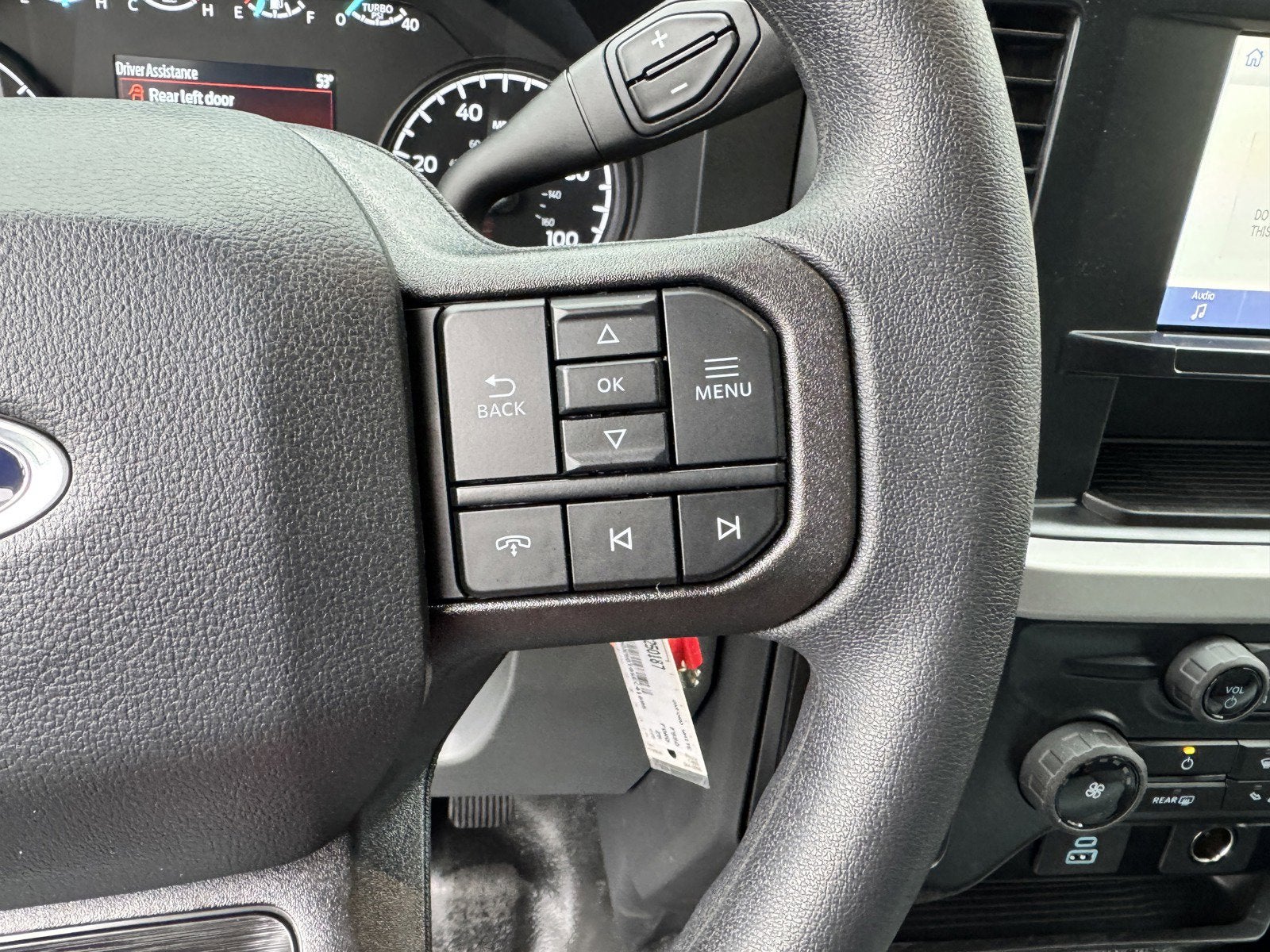 2025 Ford Super Duty F-550 DRW XL 2WD SuperCab 192 WB 84 CA