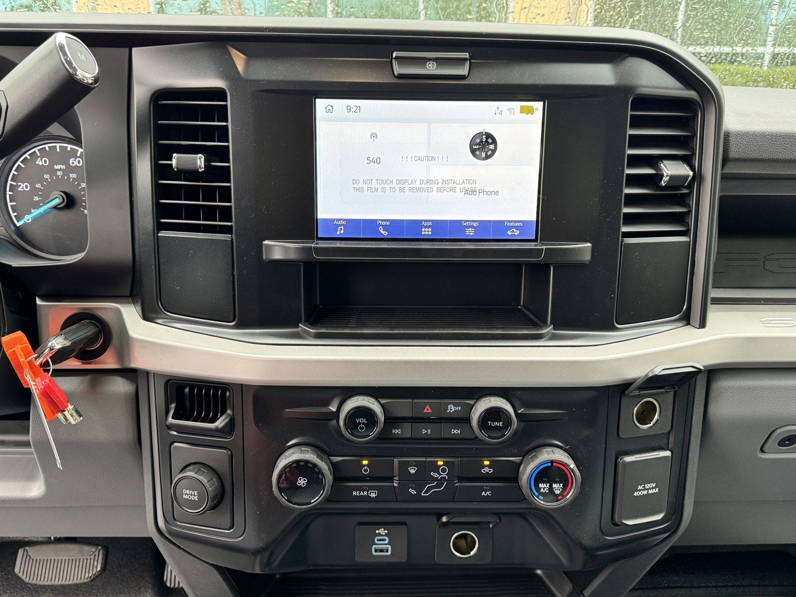 2025 Ford Super Duty F-550 DRW XL 2WD SuperCab 192 WB 84 CA