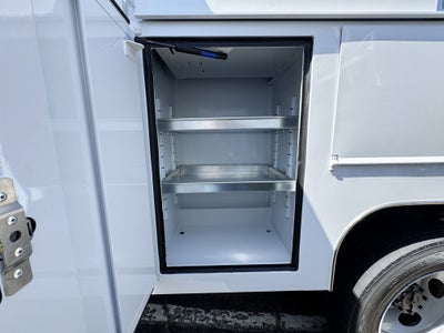 2025 Ford Super Duty F-550 DRW XL 2WD SuperCab 192 WB 84 CA