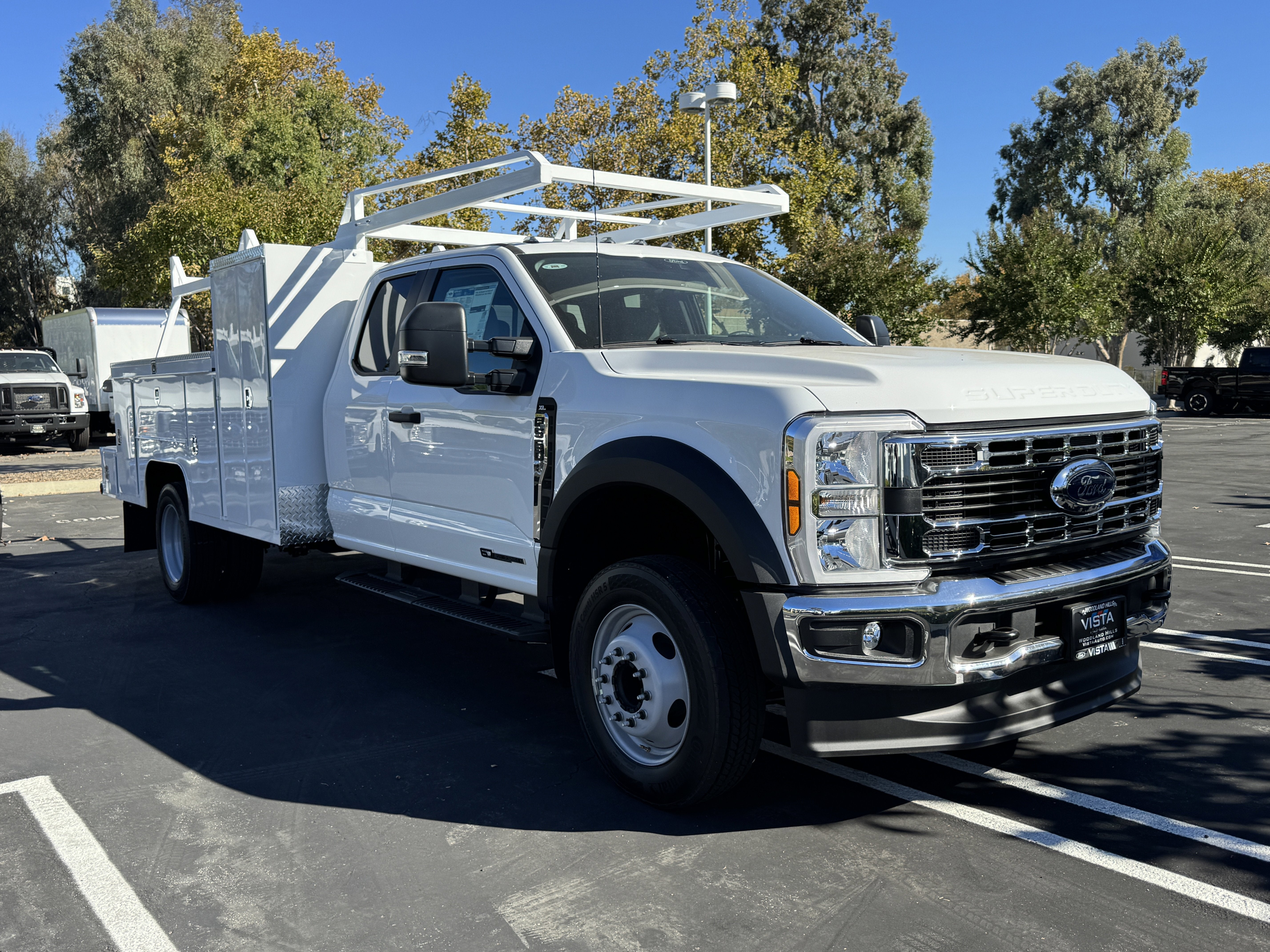 2026 Ford Super Duty F-550 DRW XL 2WD SuperCab 192 WB 84 CA
