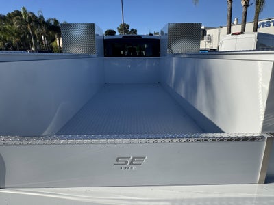 2026 Ford Super Duty F-550 DRW XL 4WD SuperCab 168 WB 60 CA