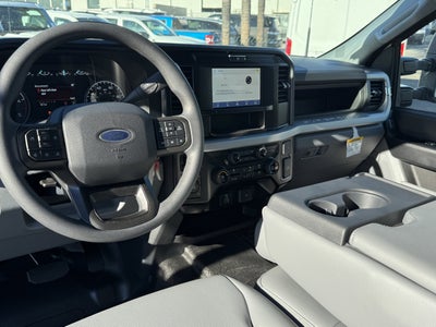 2026 Ford Super Duty F-550 DRW XL 4WD SuperCab 168 WB 60 CA