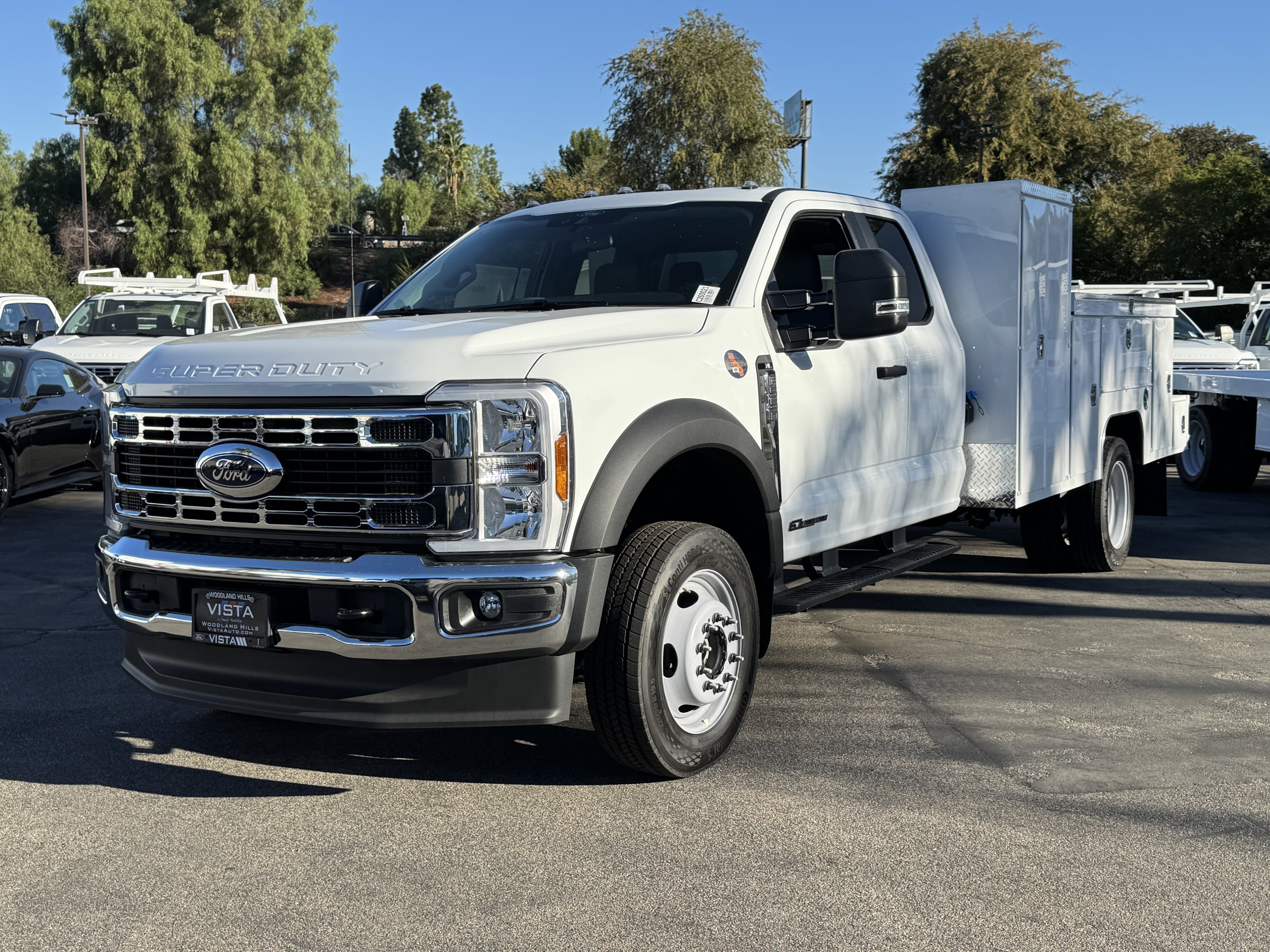 2026 Ford Super Duty F-550 DRW XL 4WD SuperCab 168 WB 60 CA