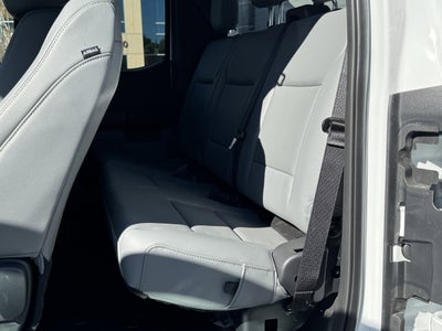 2026 Ford Super Duty F-550 DRW XL 4WD SuperCab 192 WB 84 CA