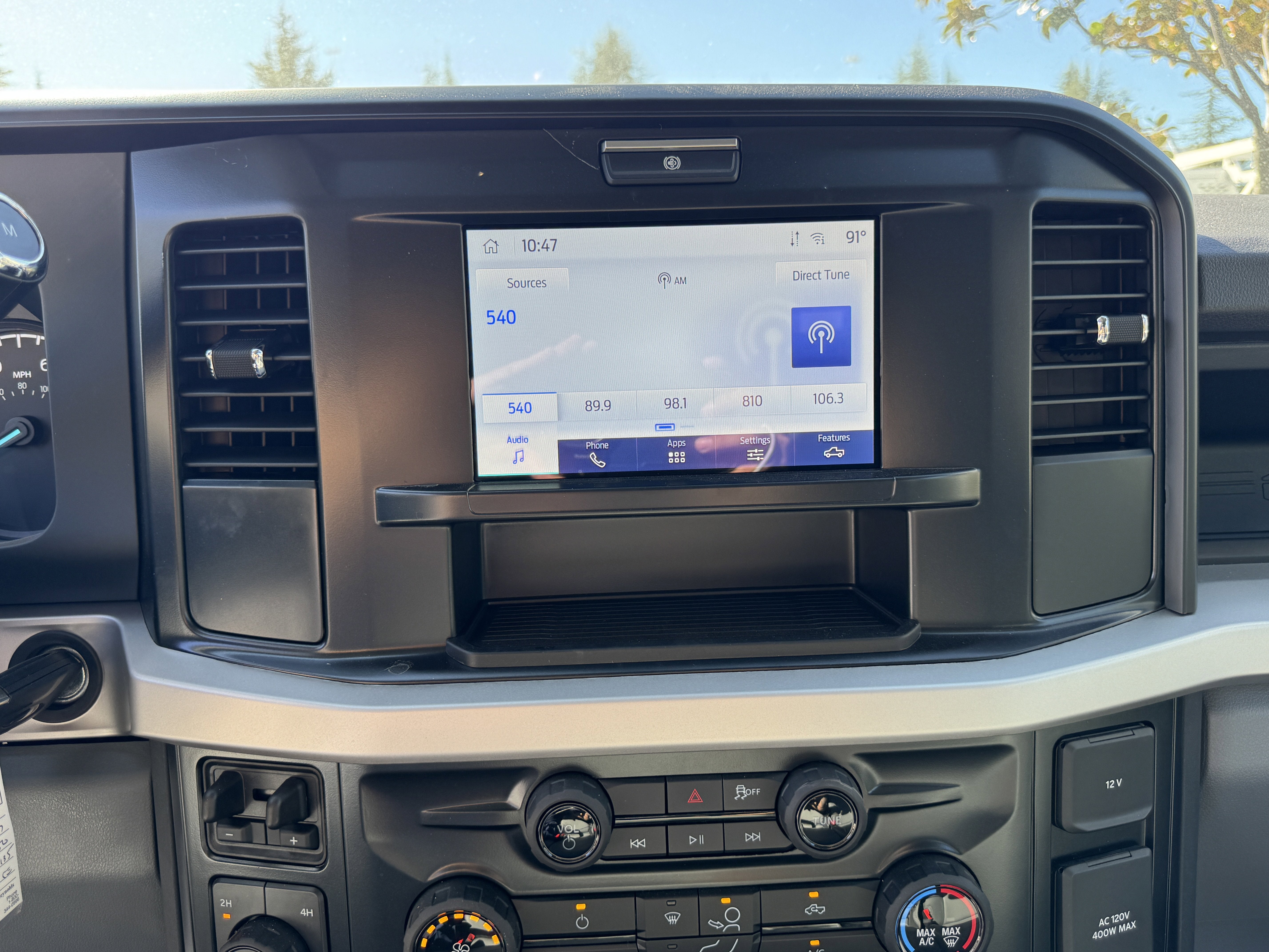 2026 Ford Super Duty F-550 DRW XL 4WD SuperCab 192 WB 84 CA