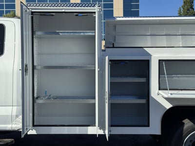 2026 Ford Super Duty F-550 DRW XL 4WD SuperCab 168 WB 60 CA