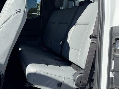 2026 Ford Super Duty F-550 DRW XL 4WD SuperCab 168 WB 60 CA