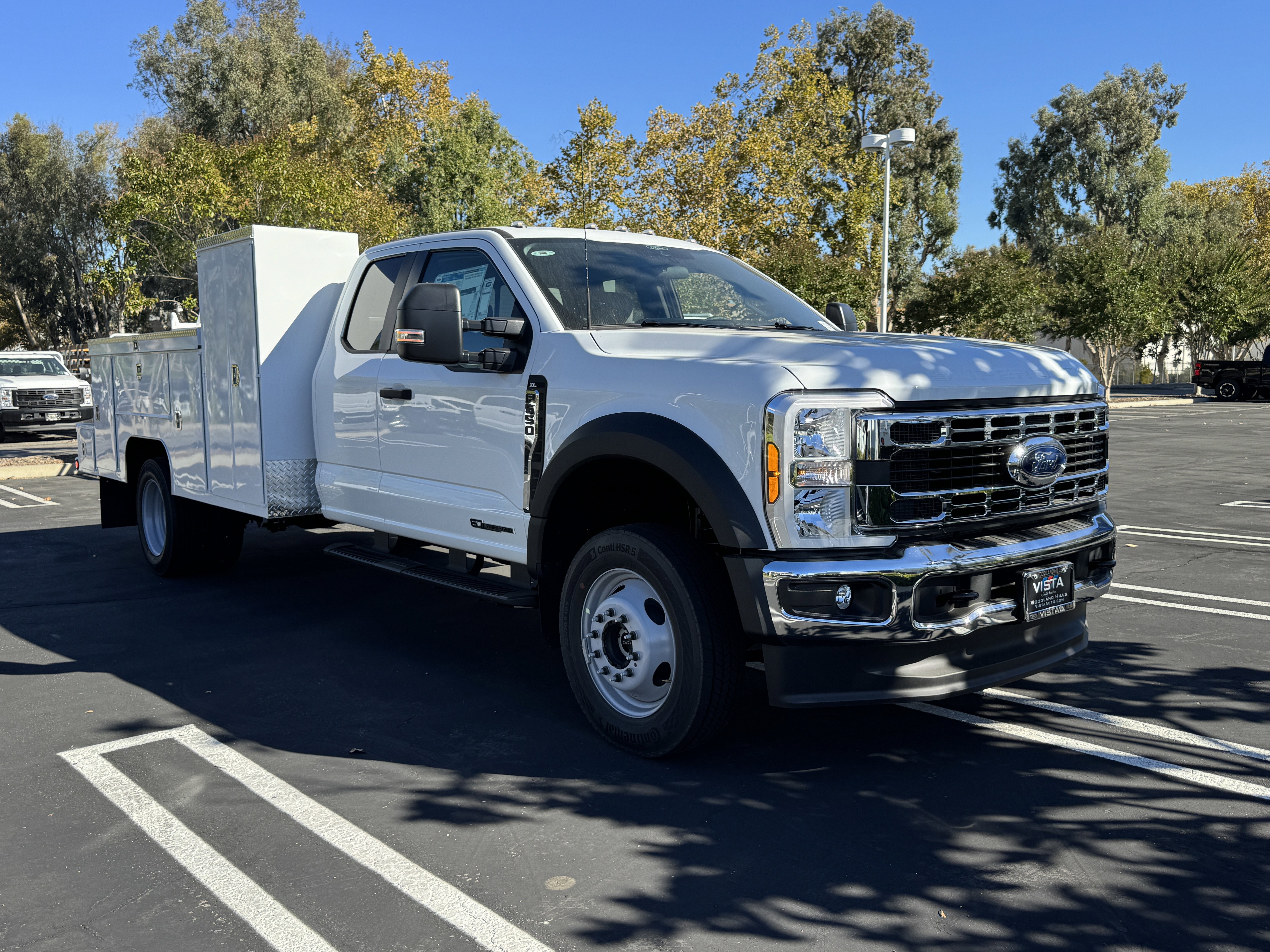 2026 Ford Super Duty F-550 DRW XL 4WD SuperCab 168 WB 60 CA