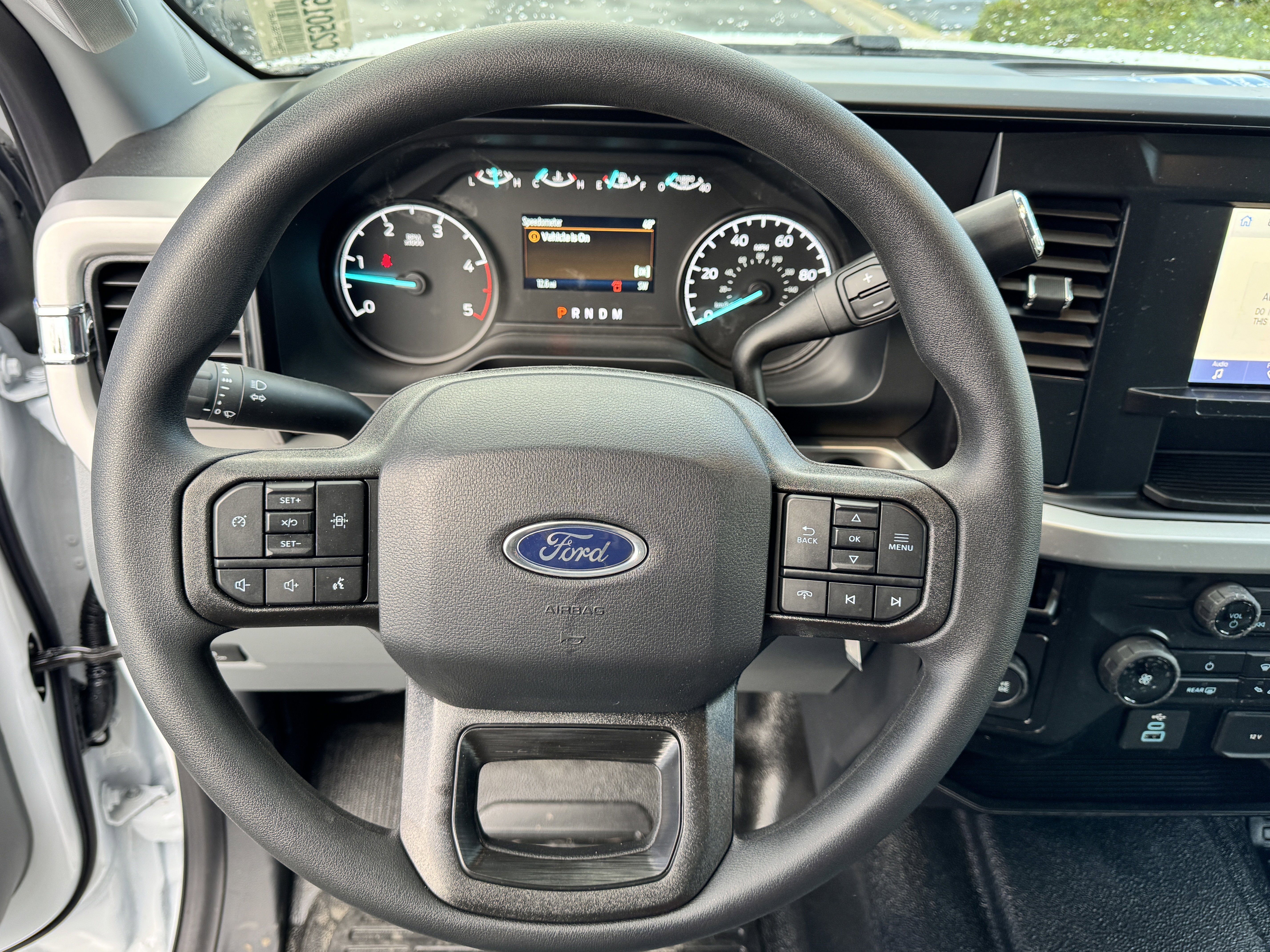 2025 Ford Super Duty F-350 DRW XL 2WD Crew Cab 179 WB 60 CA