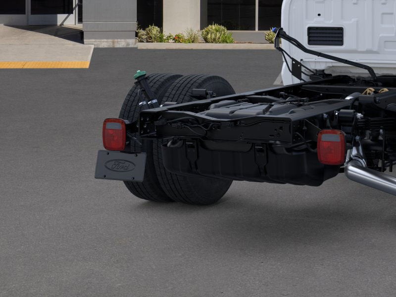 2026 Ford Super Duty F-350 DRW XL 2WD Crew Cab 179 WB 60 CA