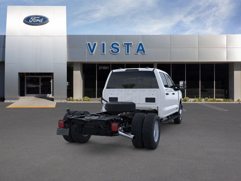 2026 Ford Super Duty F-350 DRW XL 4WD Crew Cab 179 WB 60 CA