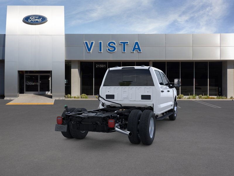 2026 Ford Super Duty F-350 DRW XL 4WD Crew Cab 179 WB 60 CA