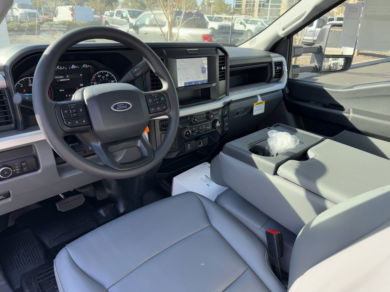 2025 Ford Super Duty F-350 SRW XL 2WD SuperCab 168 WB 60 CA