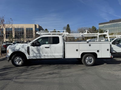 2025 Ford Super Duty F-350 SRW XL 2WD SuperCab 168 WB 60 CA