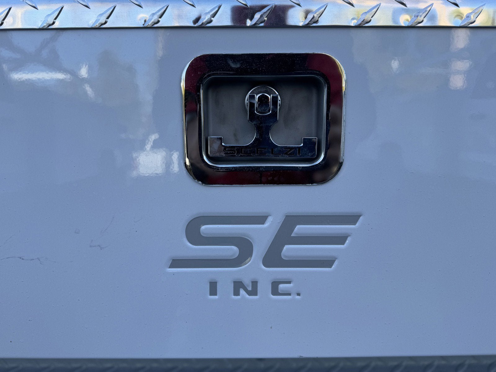 2025 Ford Super Duty F-350 SRW XL 2WD SuperCab 168 WB 60 CA