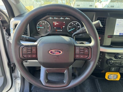 2026 Ford Super Duty F-350 DRW XL 4WD SuperCab 168 WB 60 CA