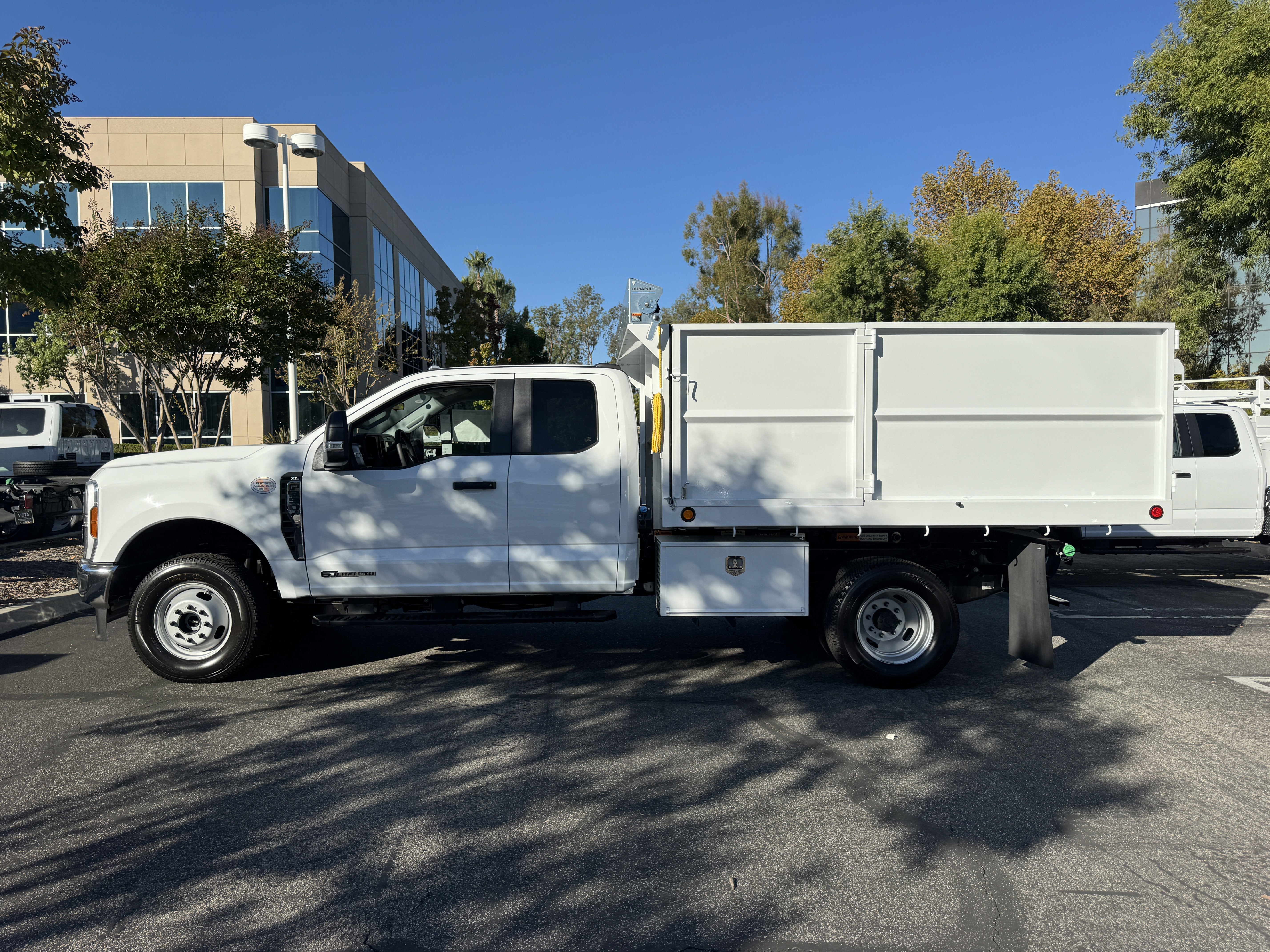 2026 Ford Super Duty F-350 DRW XL 4WD SuperCab 168 WB 60 CA