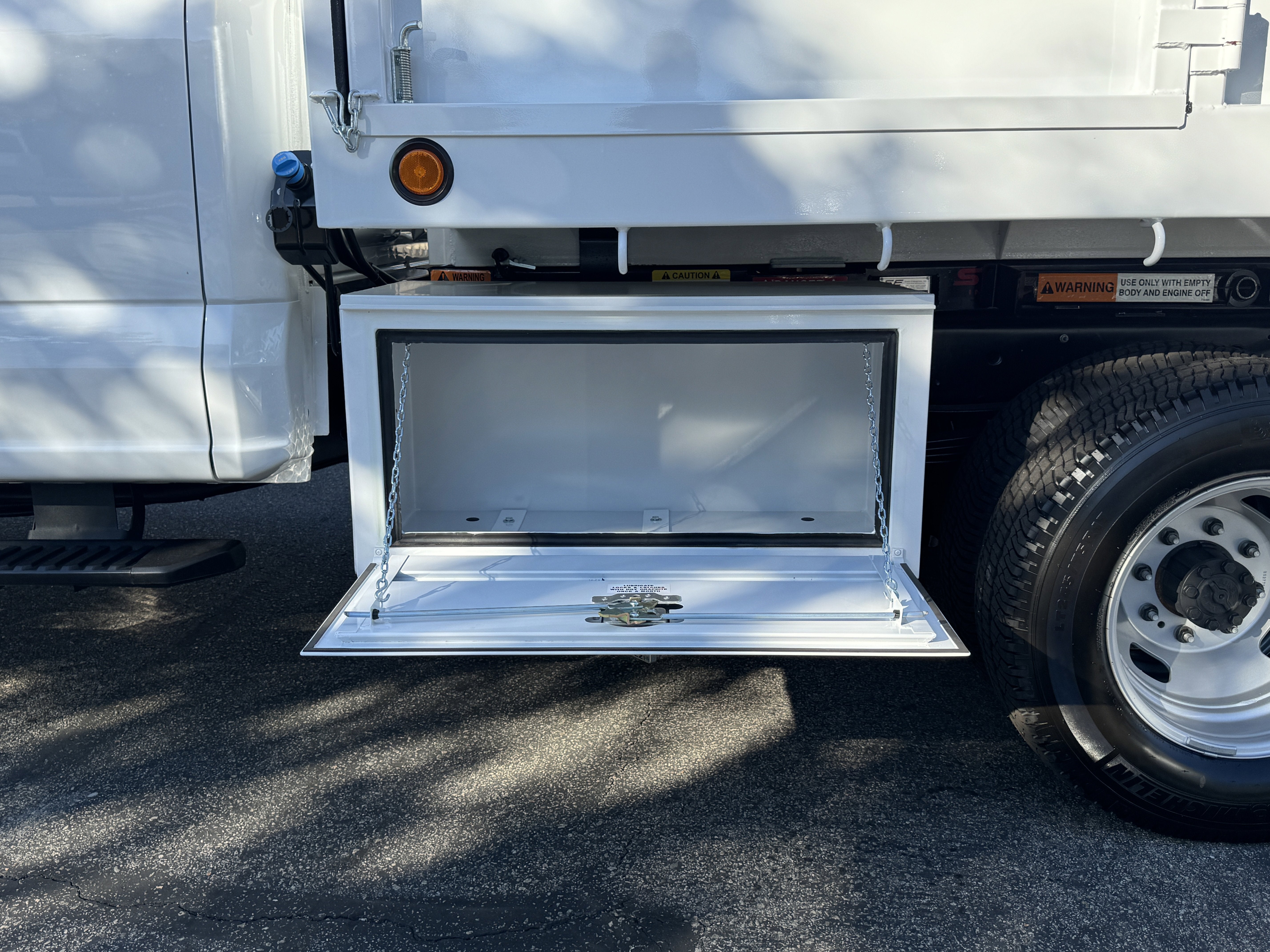 2026 Ford Super Duty F-350 DRW XL 4WD SuperCab 168 WB 60 CA