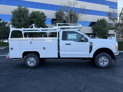 2026 Ford Super Duty F-250 SRW XL 4WD Reg Cab 8' Box