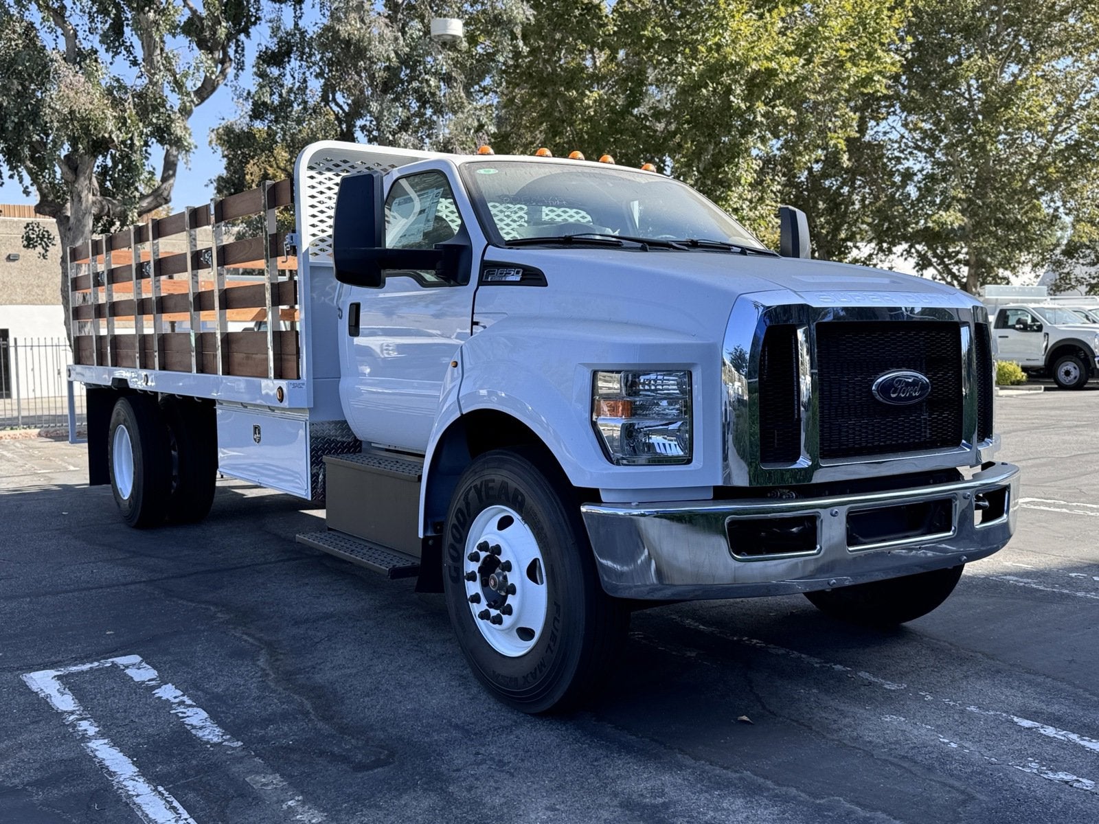 2025 Ford F-650 Straight Frame Gas Reg Cab