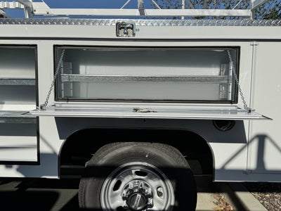 2025 Ford Super Duty F-350 SRW XL 2WD Reg Cab 145 WB 60 CA