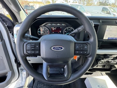 2025 Ford Super Duty F-350 SRW XL 2WD Reg Cab 145 WB 60 CA