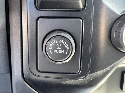 2025 Ford Super Duty F-350 SRW XL 2WD Reg Cab 145 WB 60 CA