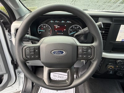2026 Ford Super Duty F-350 DRW XL 4WD Reg Cab 145 WB 60 CA