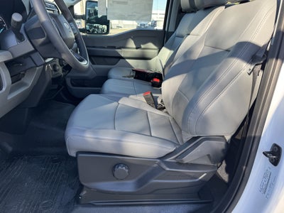 2024 Ford Super Duty F-450 DRW XL 2WD Reg Cab 145 WB 60 CA