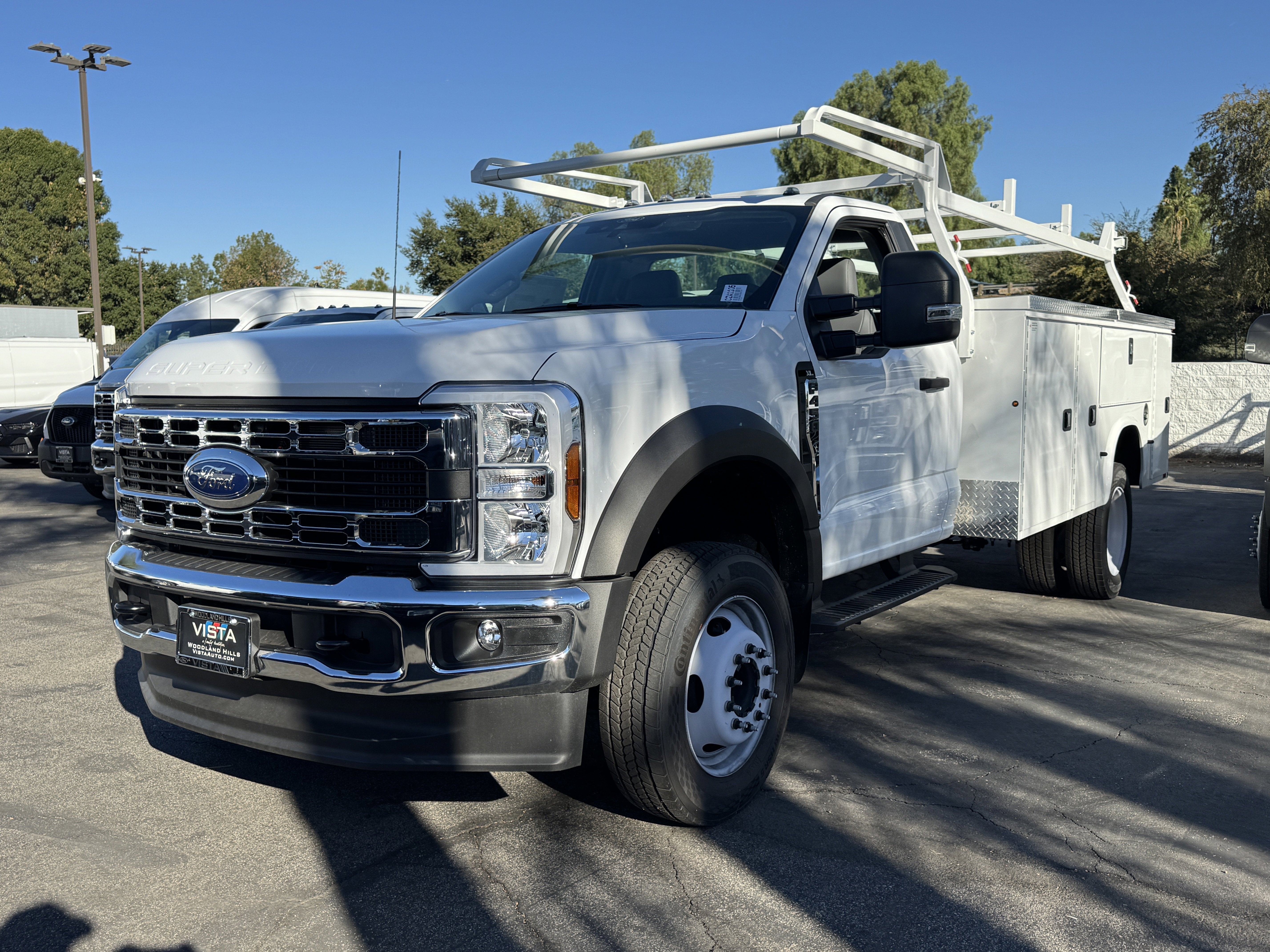 2024 Ford Super Duty F-450 DRW XL 2WD Reg Cab 145 WB 60 CA