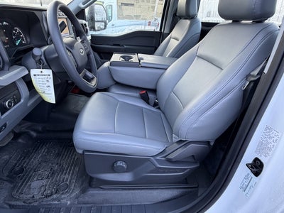 2024 Ford Super Duty F-450 DRW XL 2WD Reg Cab 145 WB 60 CA