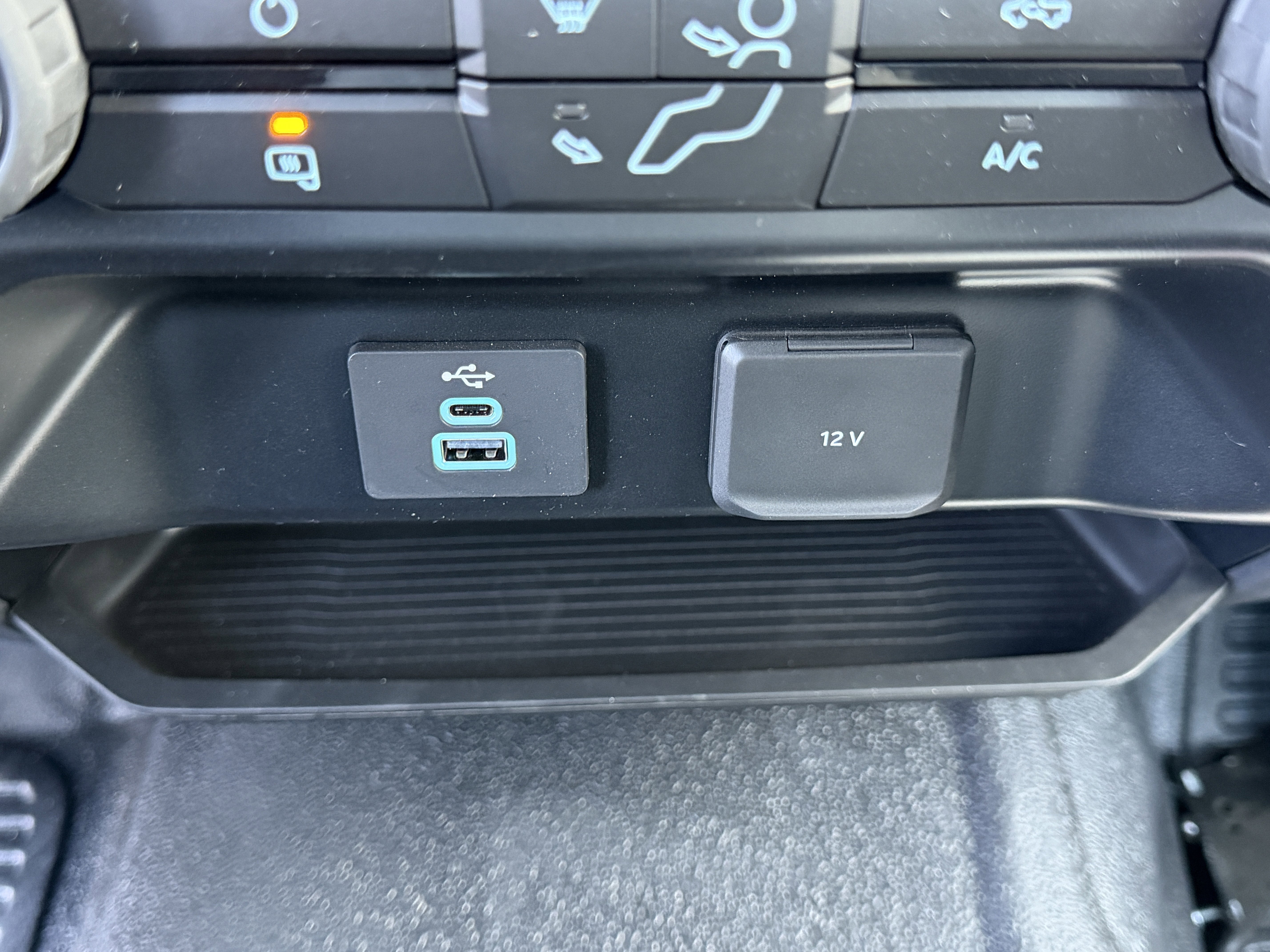 2024 Ford Super Duty F-450 DRW XL 2WD Reg Cab 145 WB 60 CA