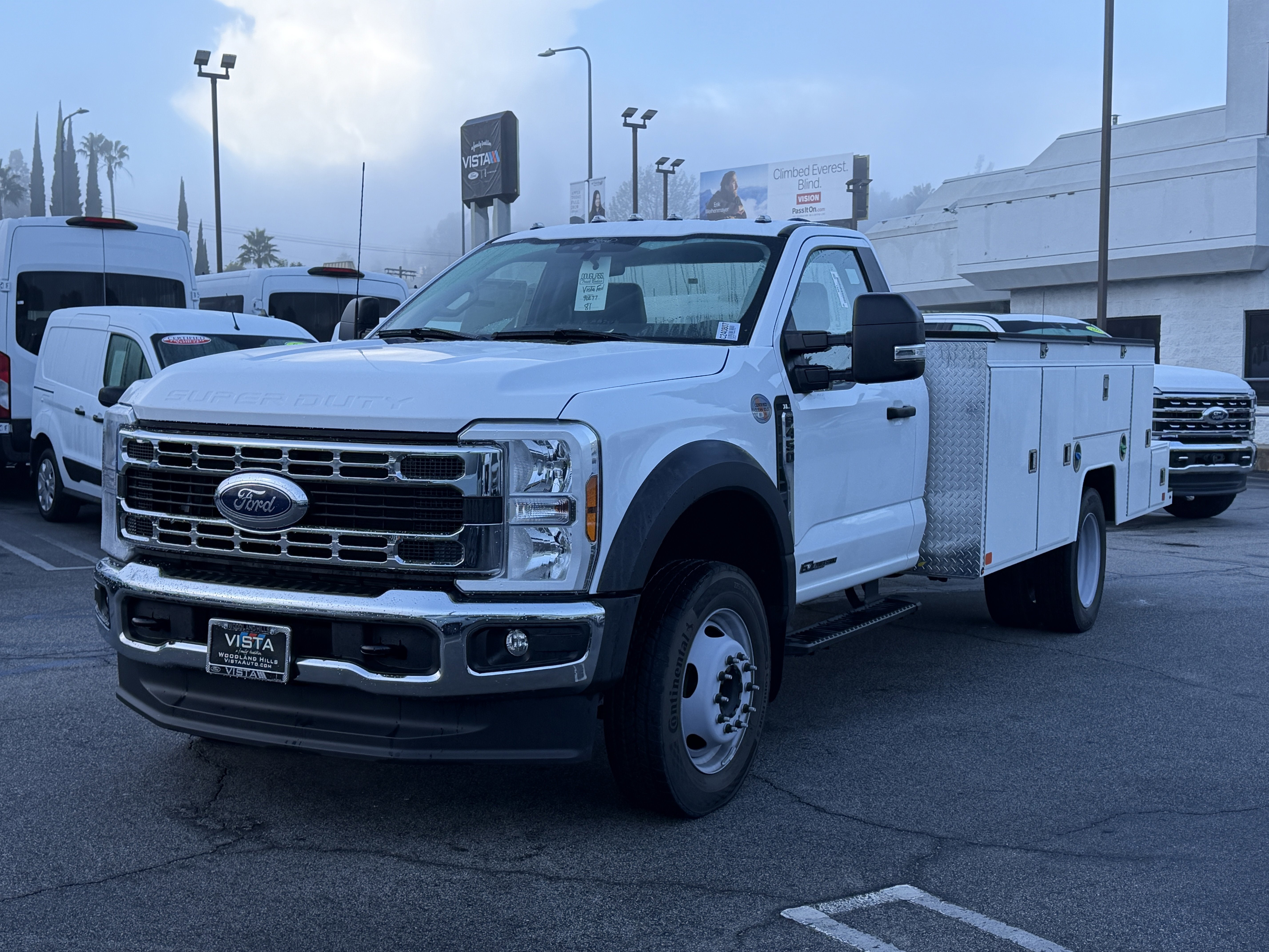2024 Ford Super Duty F-450 DRW XL 2WD Reg Cab 145 WB 60 CA