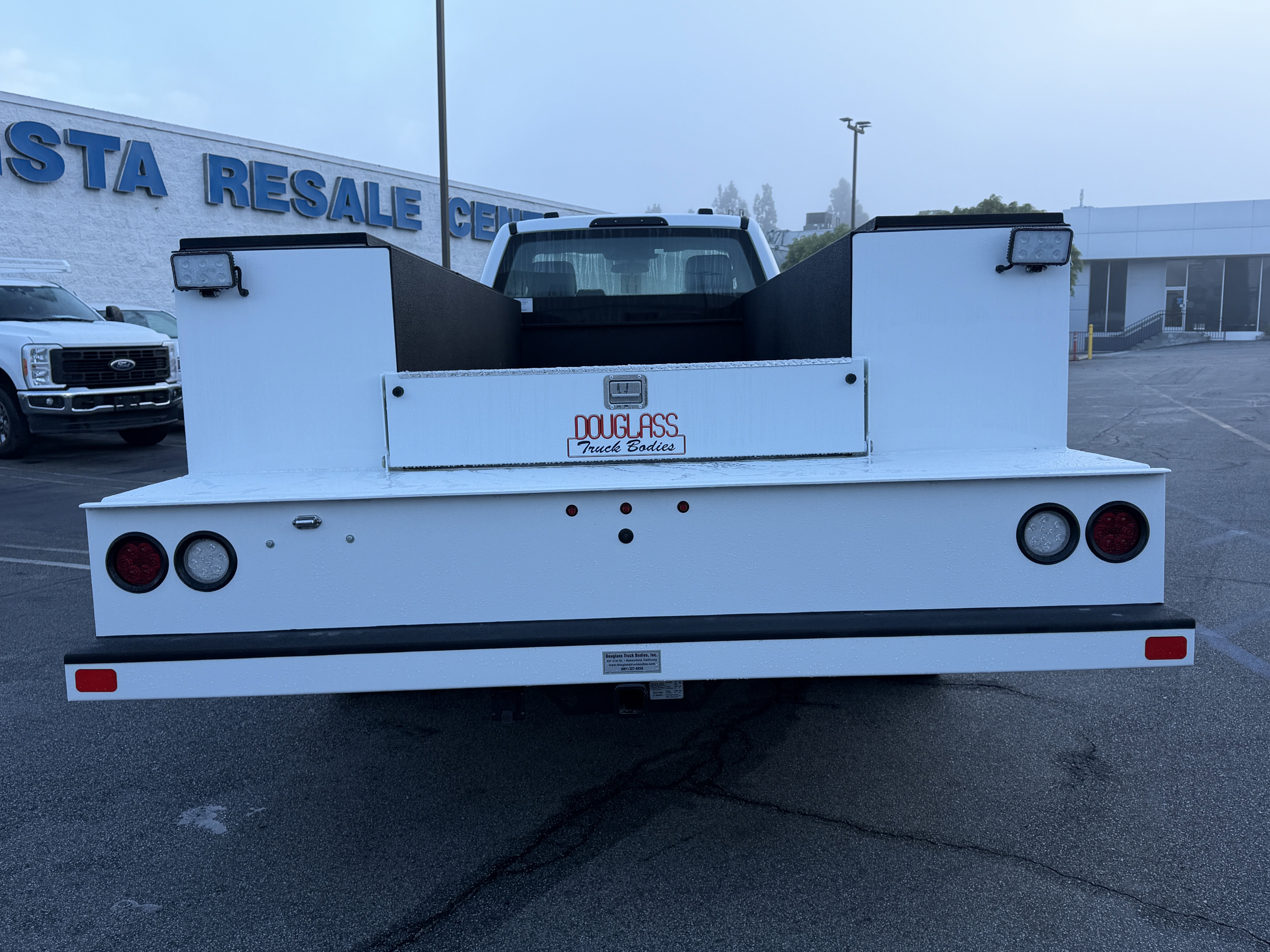 2024 Ford Super Duty F-450 DRW XL 2WD Reg Cab 145 WB 60 CA