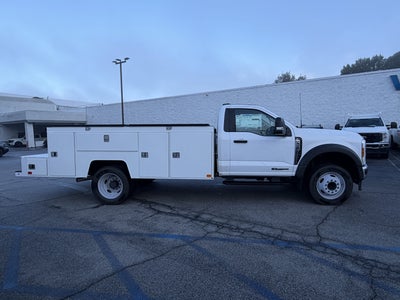 2024 Ford Super Duty F-450 DRW XL 2WD Reg Cab 145 WB 60 CA